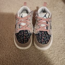 Girls Nike Air Jordan's (Toddler) 9.5 Size