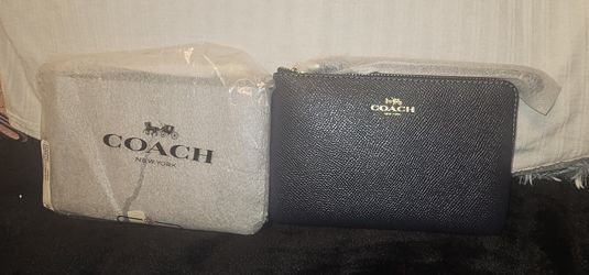 Coach Navy Dark Blue Crossgrain Leather Corner Zip Wristlet NEW