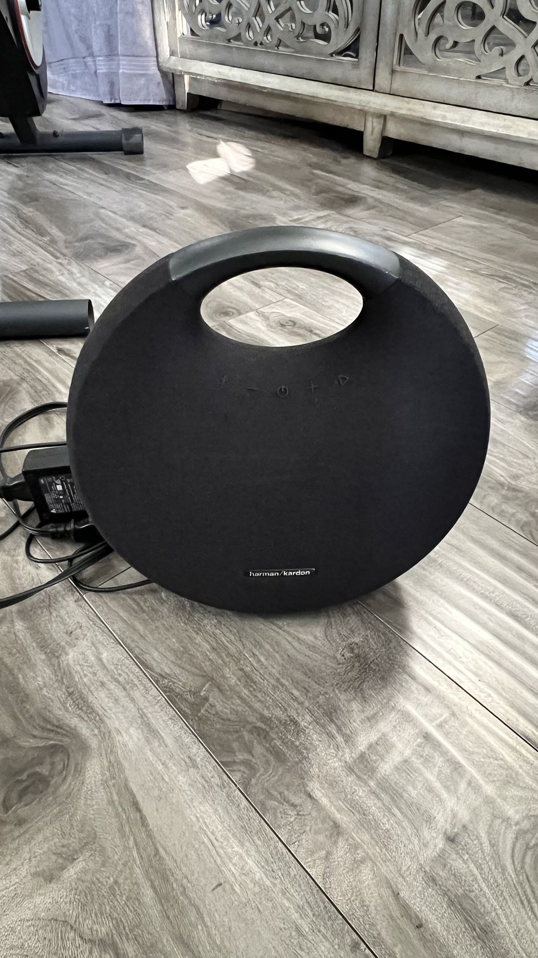 Harman Kardon Portable Bluetooth Speaker