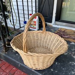 Straw Basket