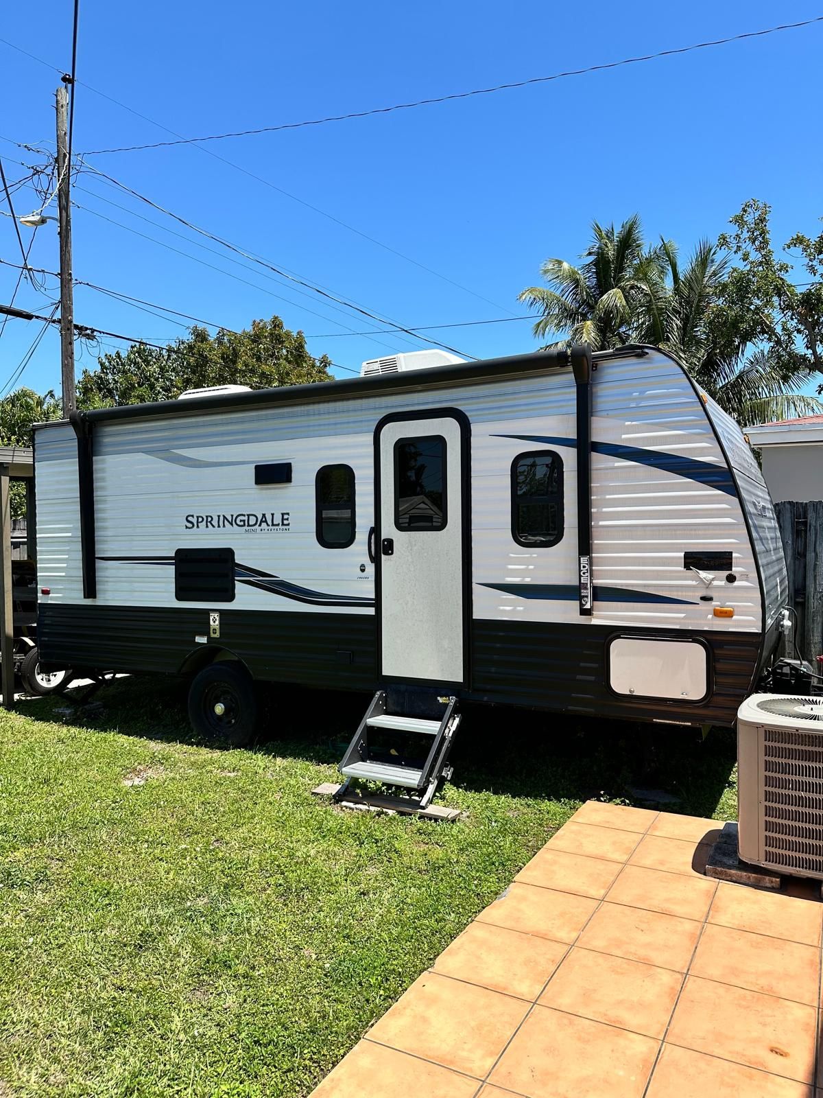 2021 Keystone RV Springdale 19’