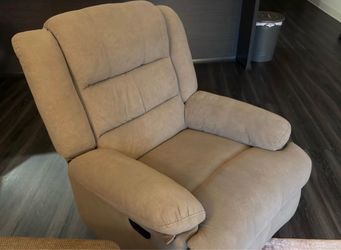 Brand New Recliner Chair