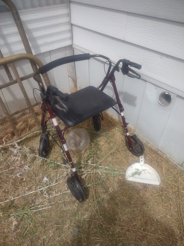 Extra Wide Walker With Seat