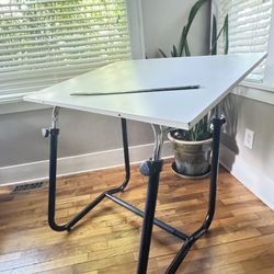 RTA Art/Drafting Table 