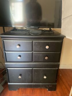 Mini dresser/night stand