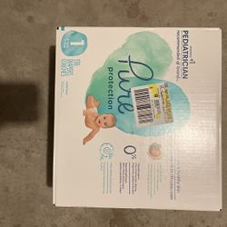 Pampers Size 1 NEW box 136 Count