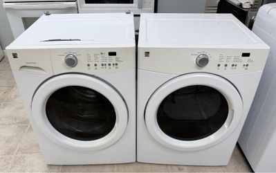 Front Load Washer and Dryer (can be stacked )