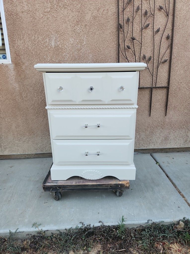 Cabinet Handcrafted