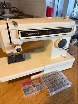 Vintage Kenmore 158 model sewing machine circa 1979