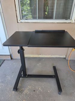 Mobile Laptop Desk - Height Adjustable