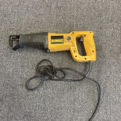 Dewalt Reciprocating Saw DW304