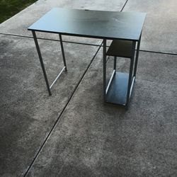 Small Computer Desk