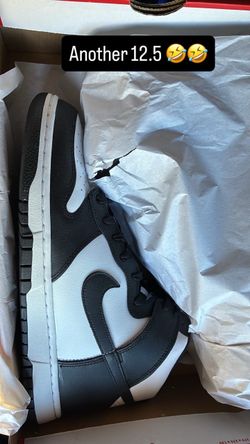 Nike Dunk High Panda sz 12.5