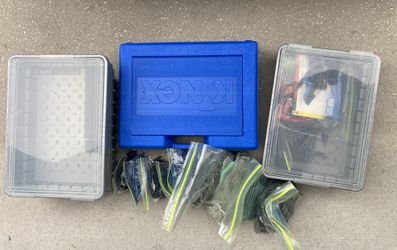 K’nex Lot With 4 Cases - 1 Blue 3 Gray With Clear Lids And Pieces
