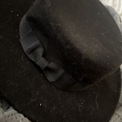 killstar and hot topic wide brim hats