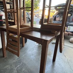 Free Table, With 5 Chairs, And Leaf.  Must Pick Up 