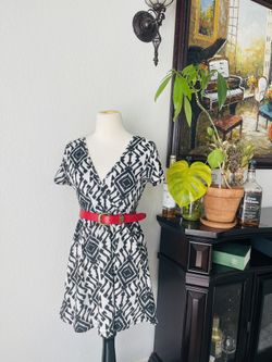 Geometric Print - Pick Up Only