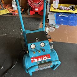 Makita Air Compressor MAC5200
