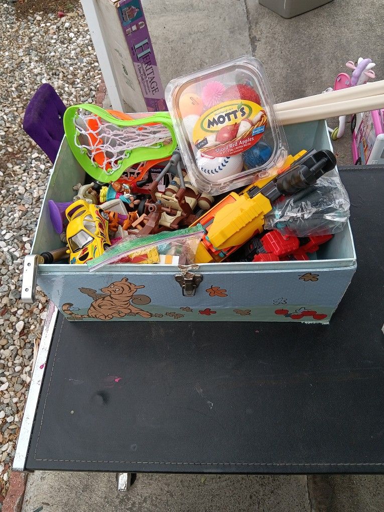 Box Of Toys boys