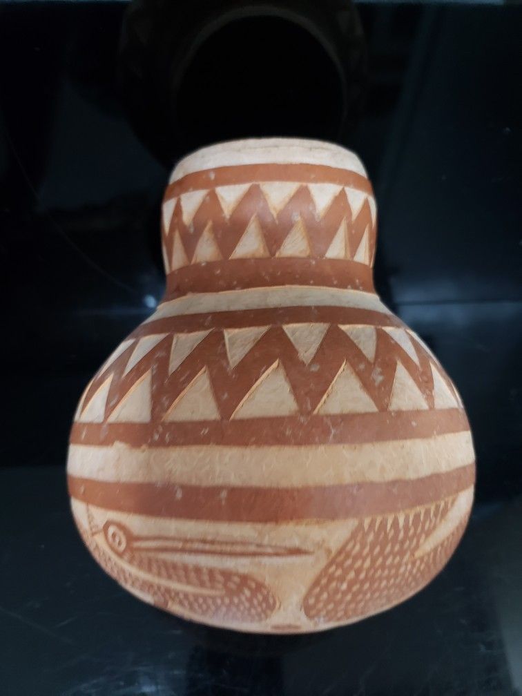 Vintage Carved Gourd Pelican Design