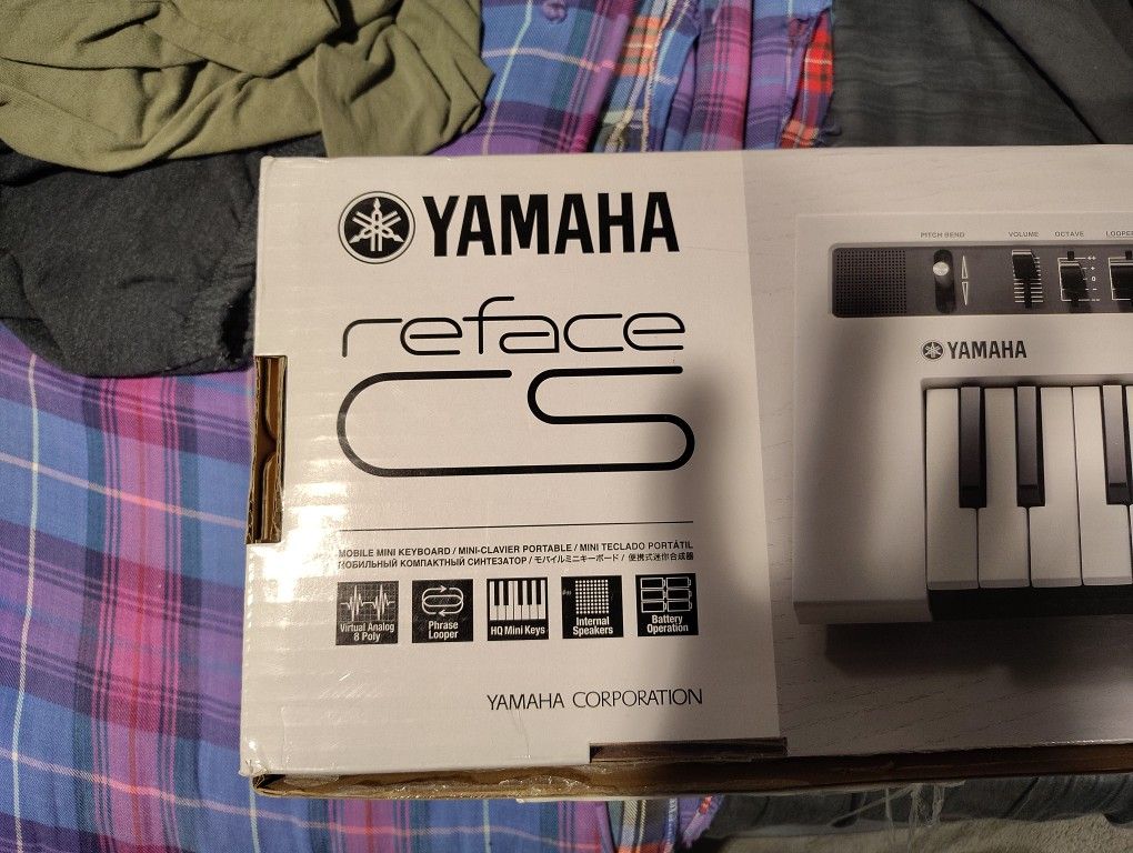 Yamaha Reface CS Keyboard