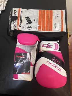 Starpro Boxing Gloves