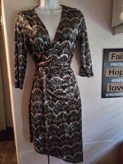 $10 size small cute dress