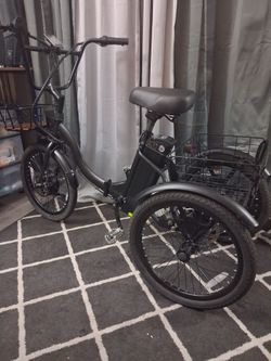 1000w 48v ELECTRIC TRIKE  BRAND NEW (only 30 miles old)