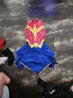 Wonder women girls size 5/6