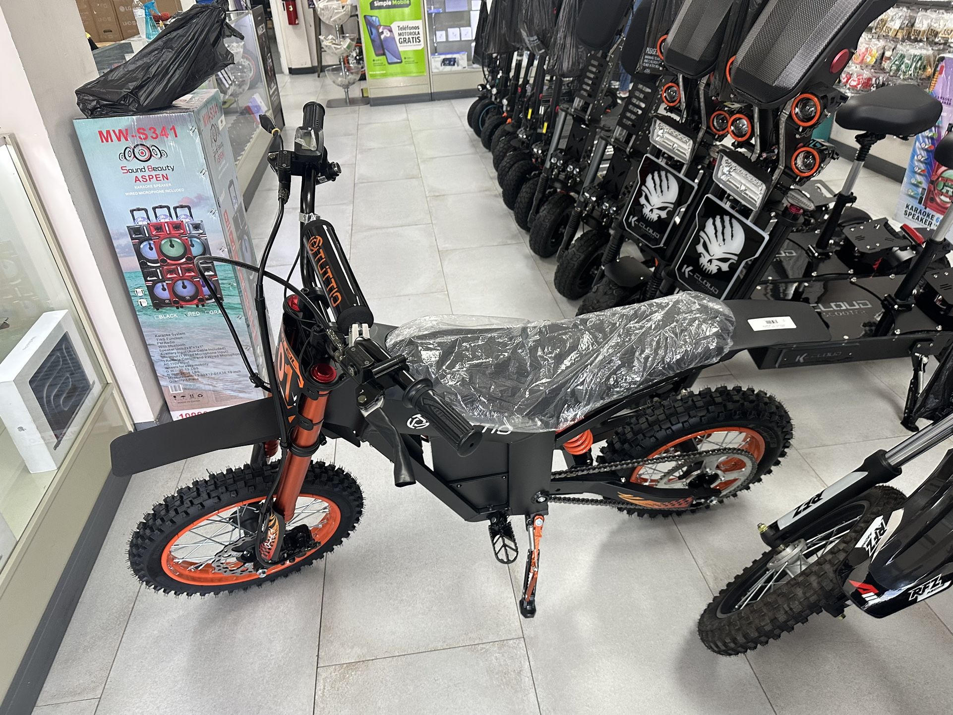 Tuttio Electric Dirt Bike 37MPH! Finance For $150 Down Payment!!