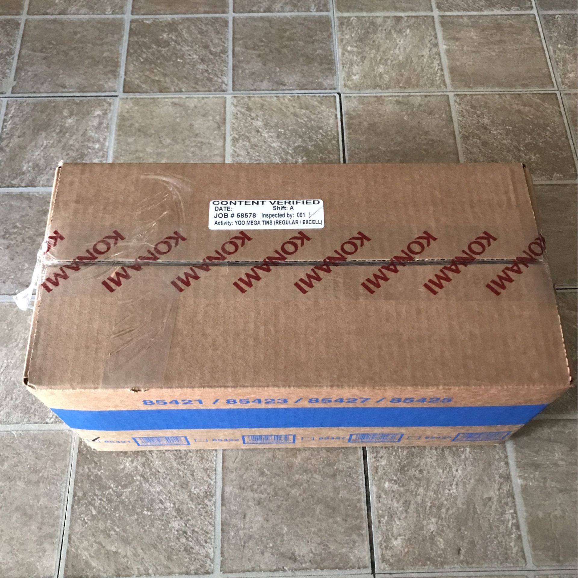 Yugioh 2021 Megatin Tin Case