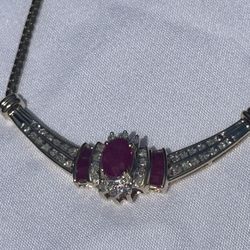 Beautiful Woman’s Ruby Necklace 10kt