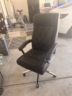 Black Leather High-Back Executive Office Chair