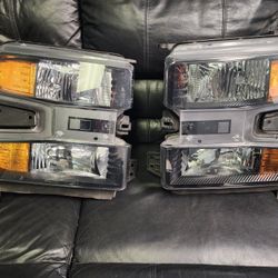 2019 silverado Custom(halogen) Original Factory HEADLIGHTS 