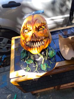 Possessed Pumpkin Mask