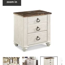 Nightstand 