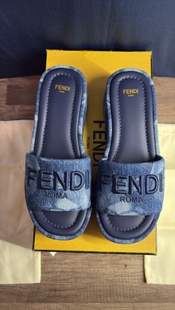 Fendi Size 36.5  -   6.5