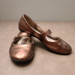 Bronze Flats (Size: 7)