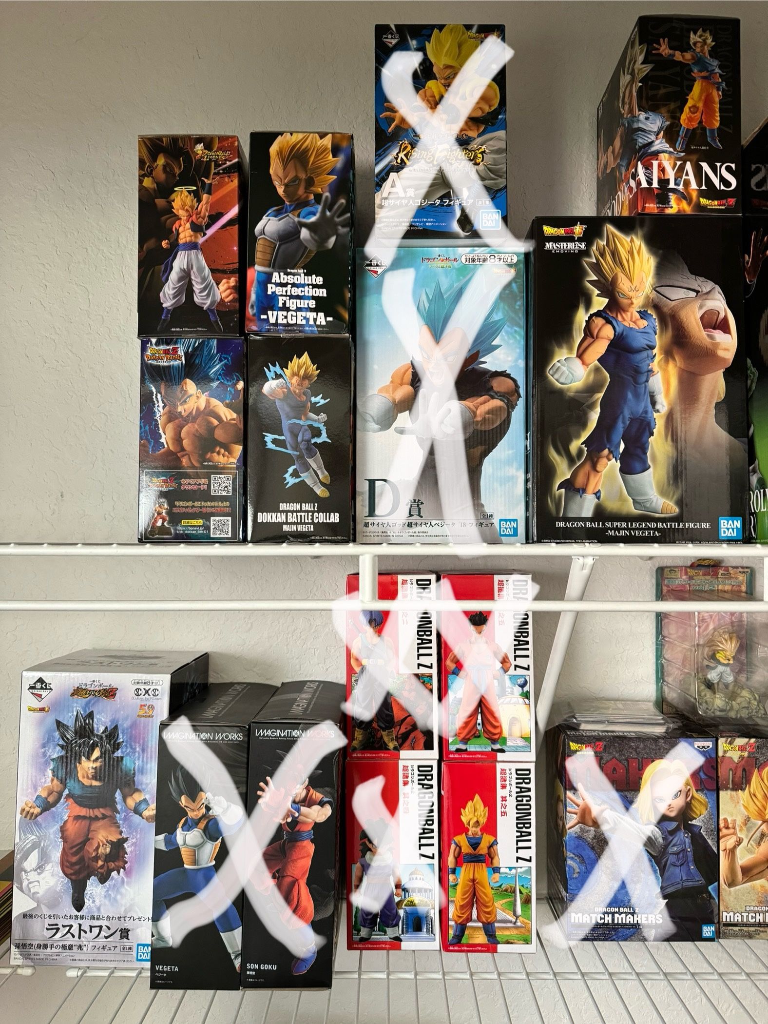 Assorted Dragon Ball Z Figures, Statues, And Gashapons
