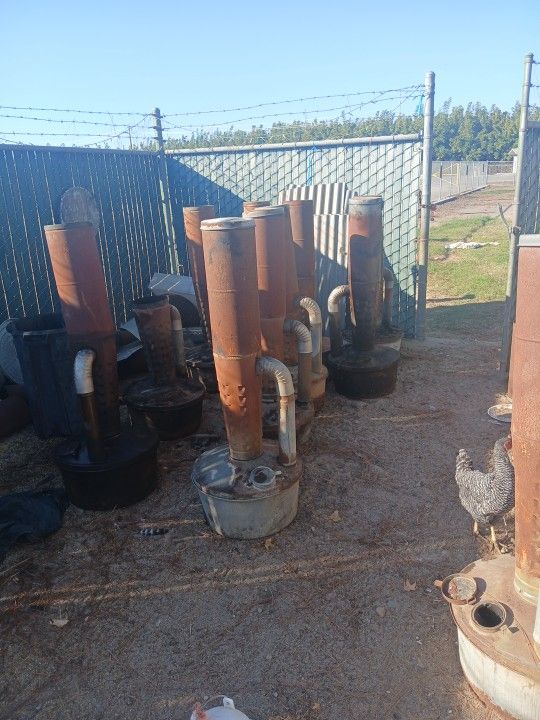 Smudge Pots For Back Yard Fun