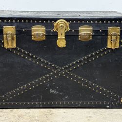 Antique chest, steamer truck