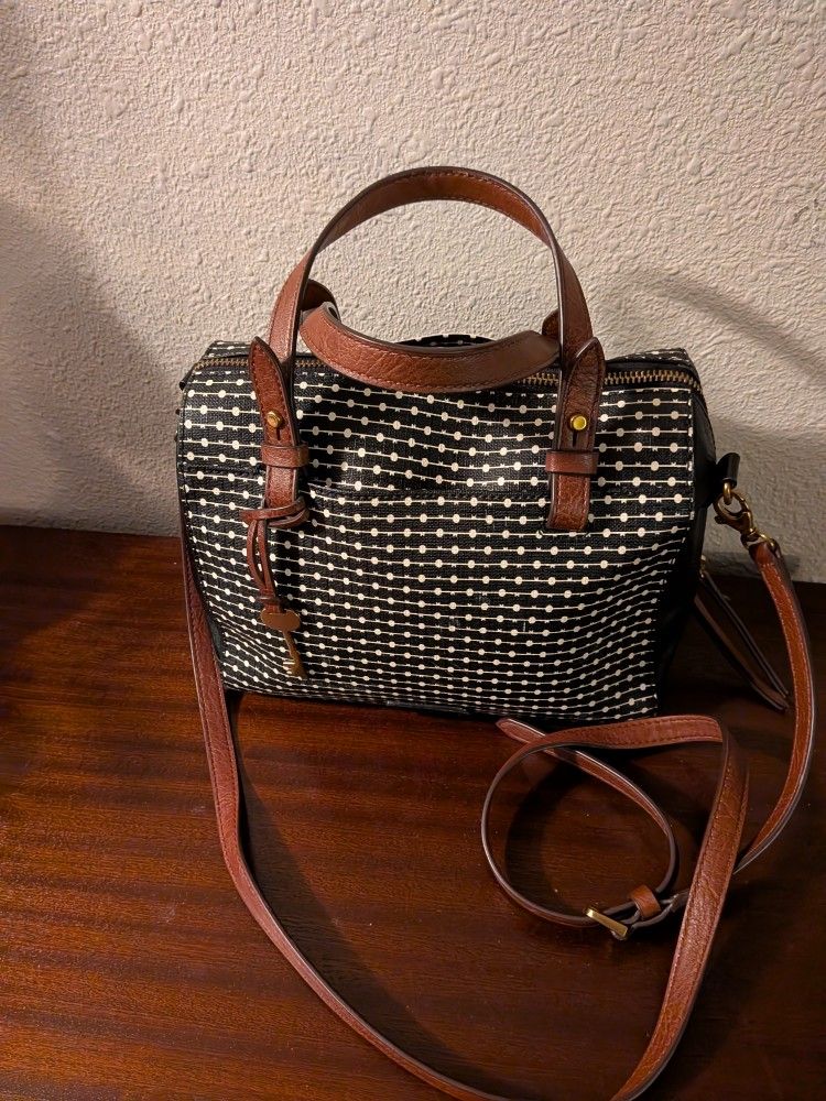 Nice Fossil Crosbody Bag