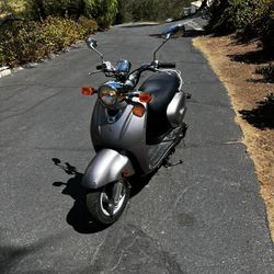 Yamaha Vino 125