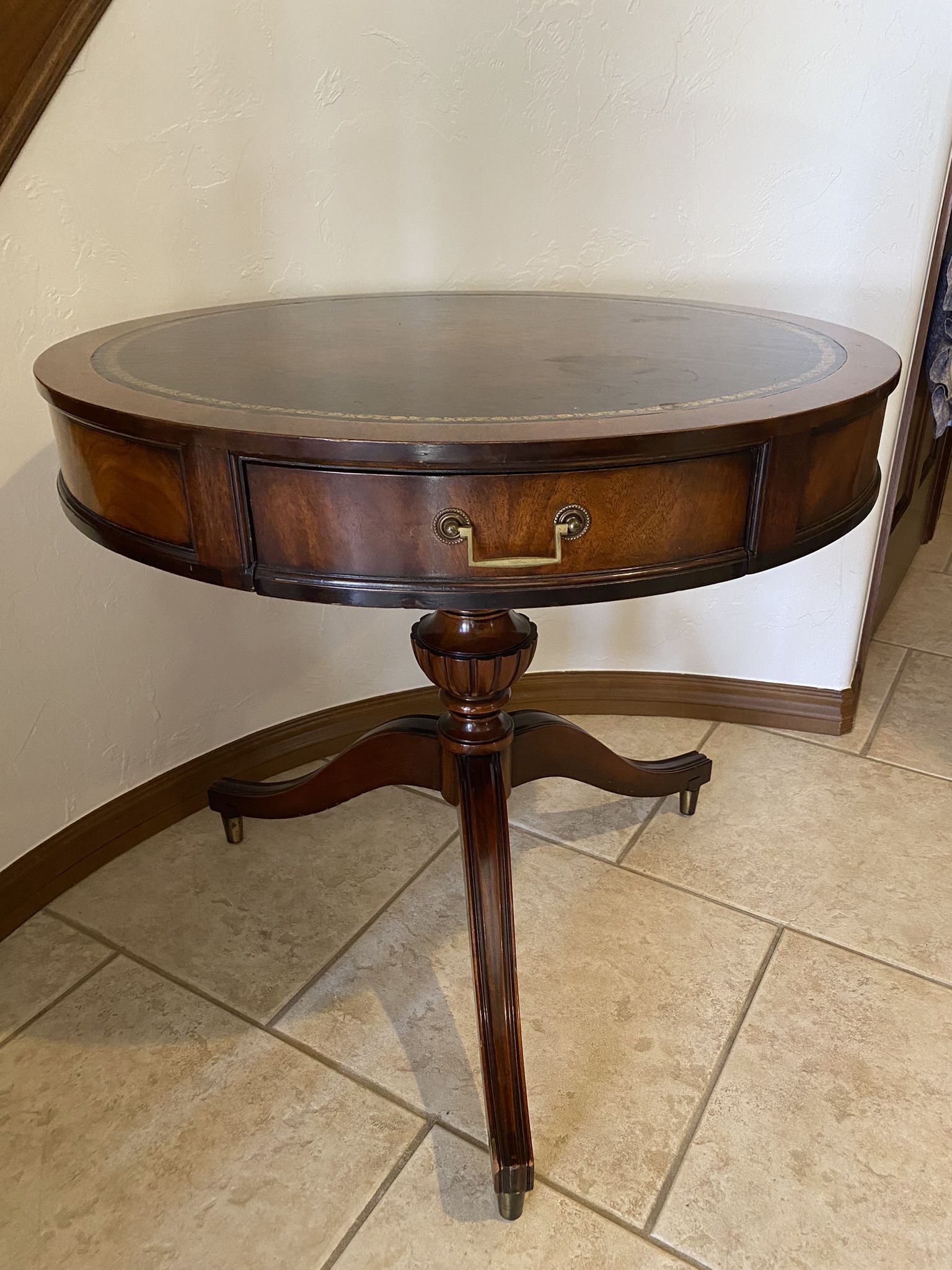 Antique Duncan Phyfe Entry Table