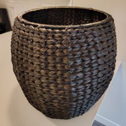 Espresso Handwoven Water Hyacinth basket