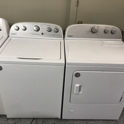 Whirlpool Top Load Washer And Gas Dryer Set In White 