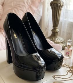 Fashion Nova Black Size 8 Patent Leather Pumps Heels