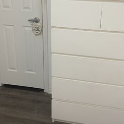 6 Drawers Dresser/glass Top