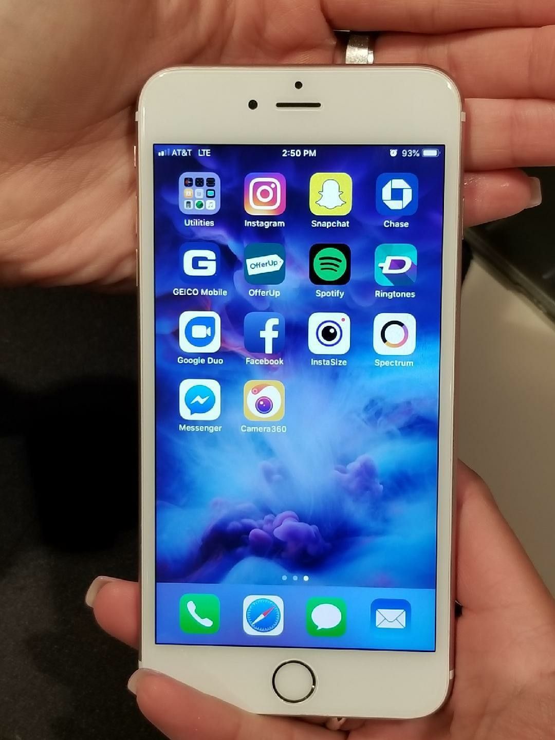 IPHONE 6 PLUS 64.G 270$. UNLOCK