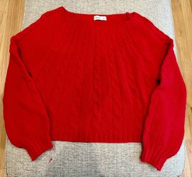 Sweater S